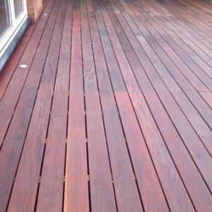 D1 Pro used on a garden deck by R&A Pressure Washing Ltd