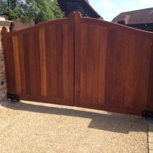 D1 Pro used on Iroko garden gates by R&A Pressure Washing Ltd