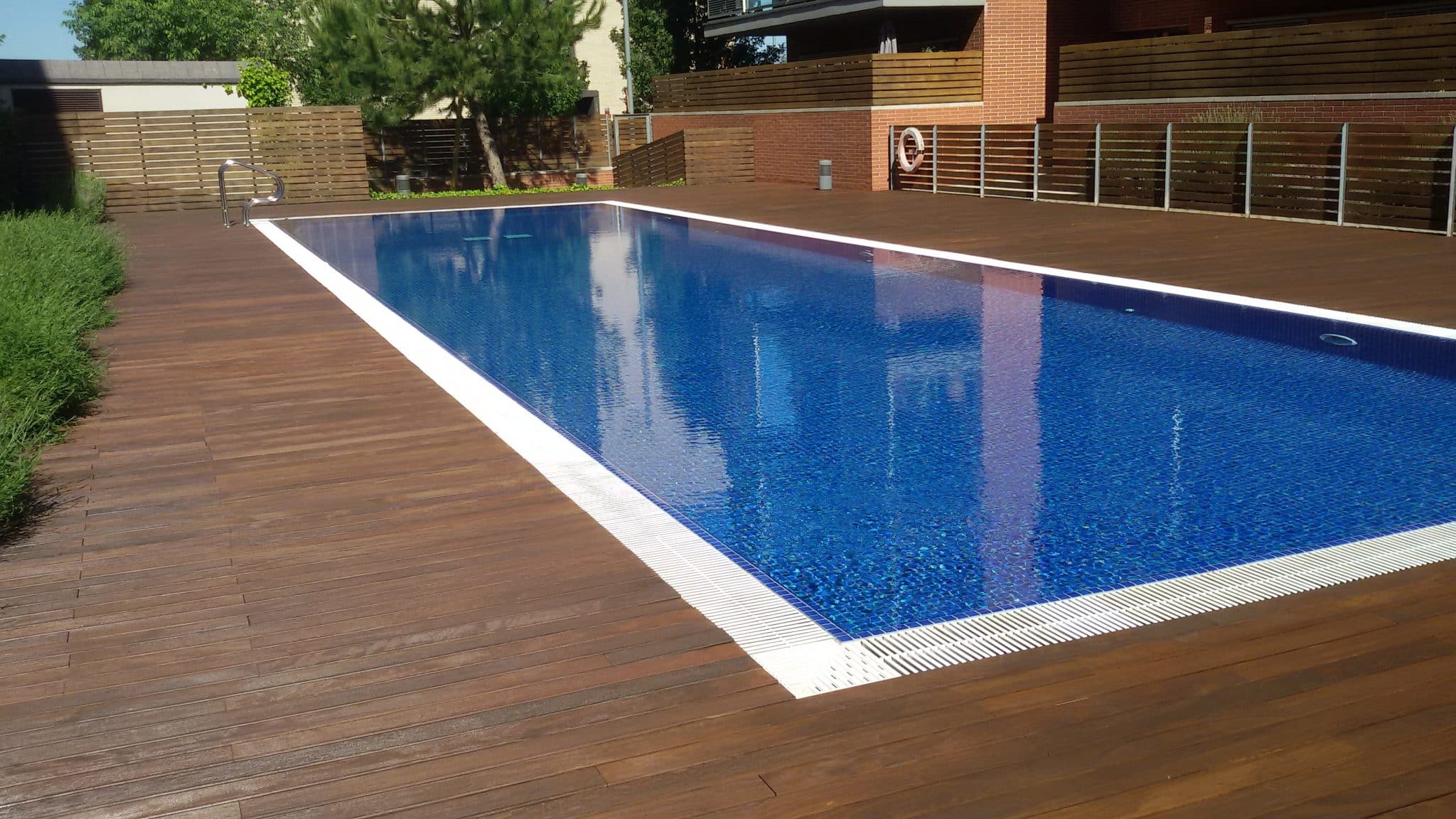 pressure treated wood for boat floor  | 2400 x 1600