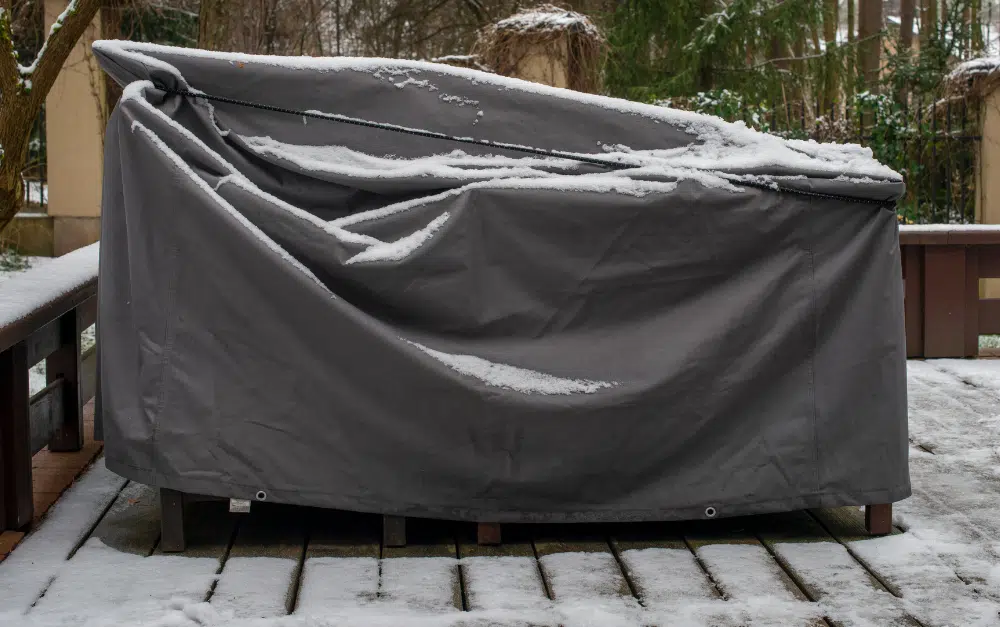 Covering garden furniture over winter Covering garden furniture over winter