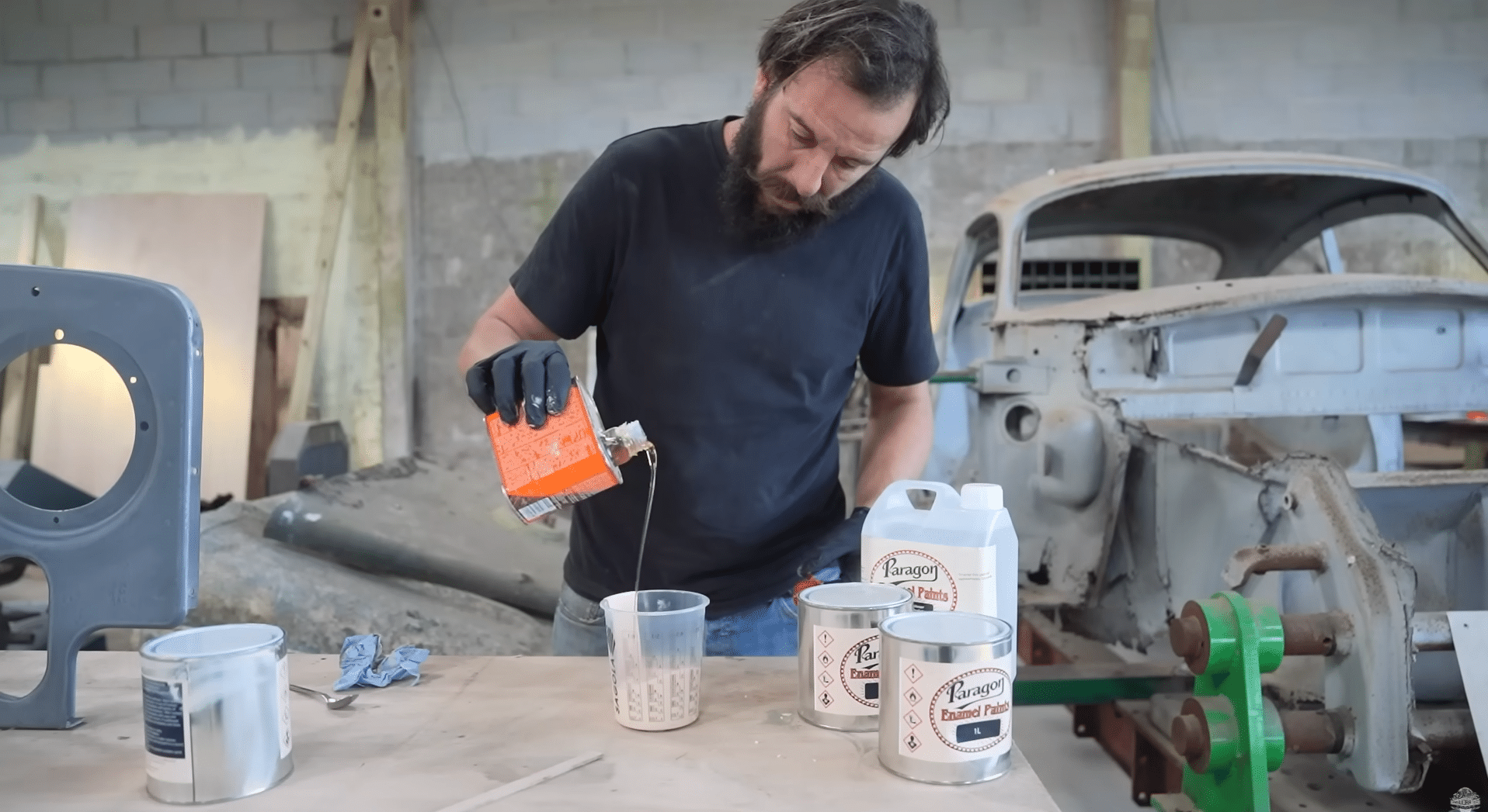 Dom Chinea using Owatrol Oil in paint Dom Chinea using Owatrol Oil in paint