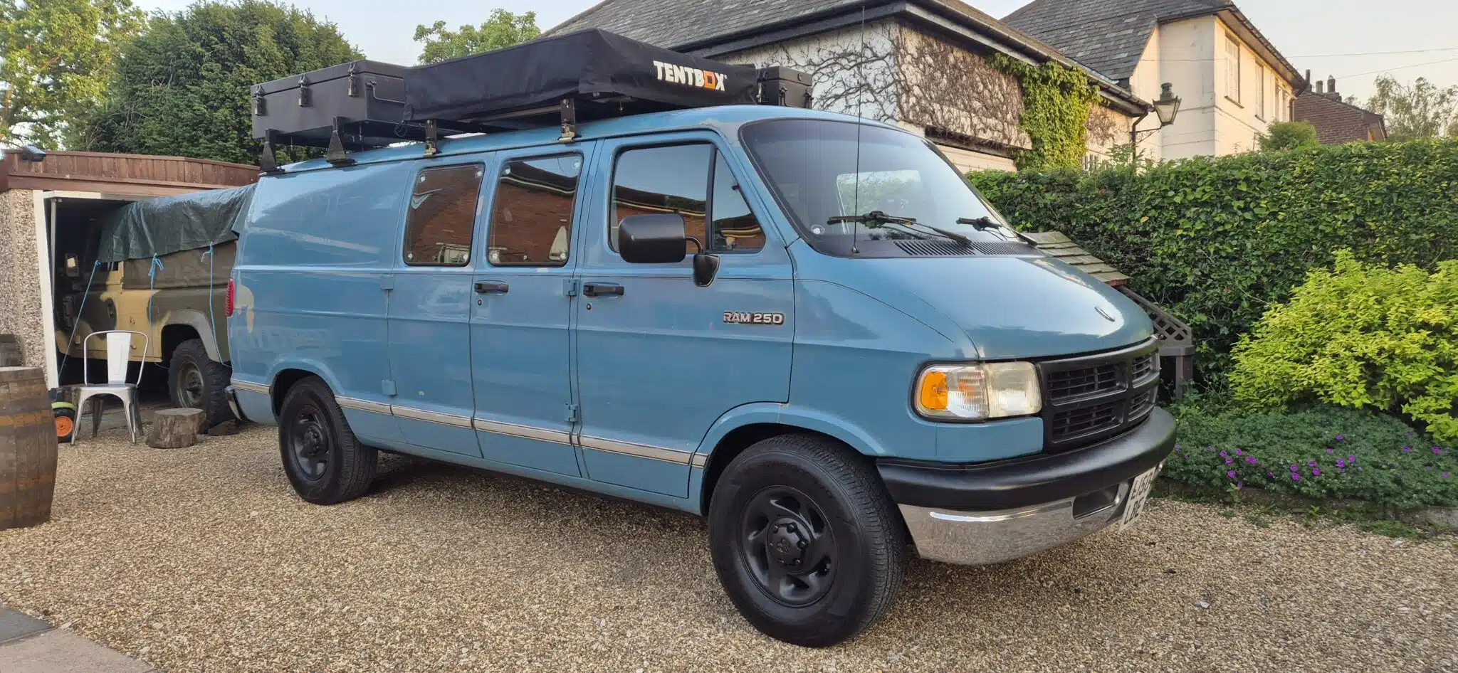 1994 Dodge B250 Camper Van by Dan Hutt